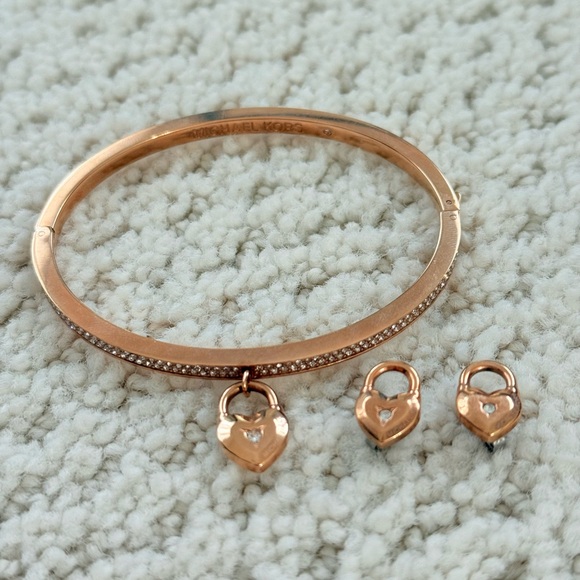 Michael Kors Rose Gold Bangle and Earrings Set - Picture 1 of 1